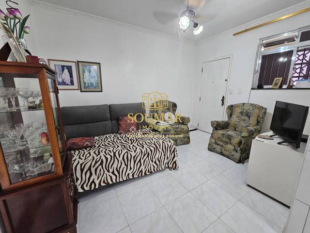 #594 - Apartamento para Venda em Santos - SP